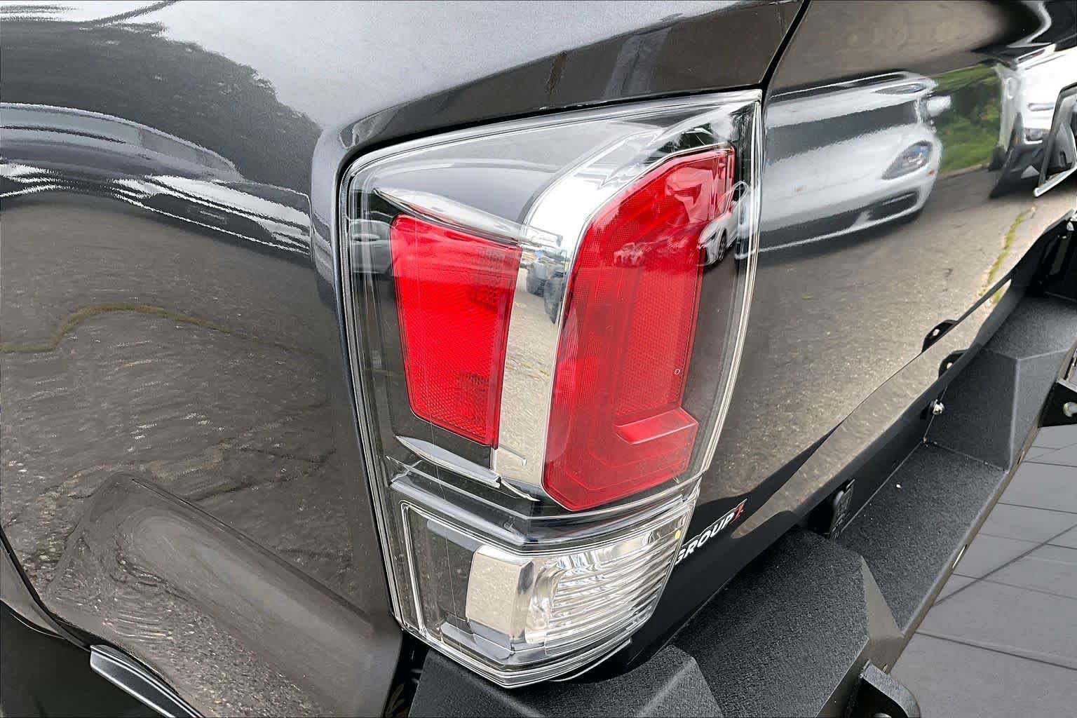 Used 2023 Toyota Tacoma Limited AWD/4WD image 27