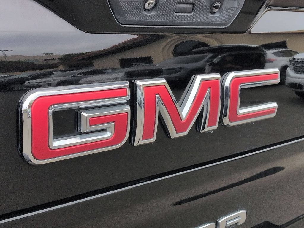 Certified 2022 GMC Sierra 1500 SLT w/ Driver Alert Package I AWD/4WD image 33