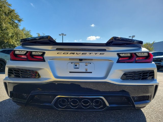 New 2027 Chevrolet Corvette Grand Sport w/ Z52 Sport Performance Package RWD image 15