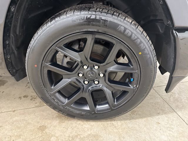 Used 2022 RAM 1500 Laramie image 12