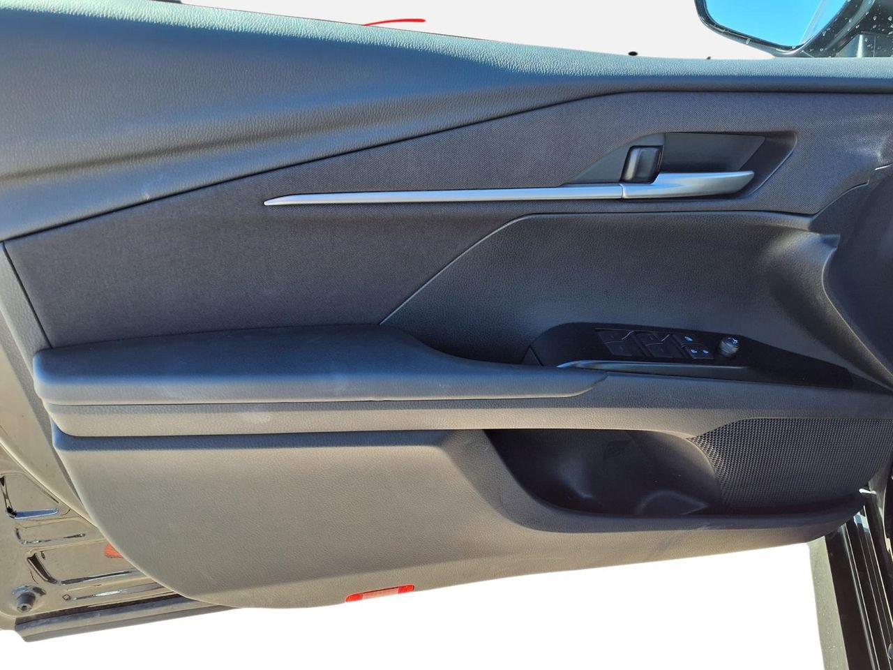 Used 2026 Toyota Camry LE image 12