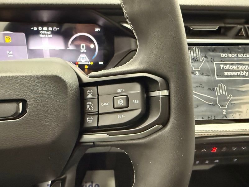 New 2026 Jeep Cherokee Overland image 30