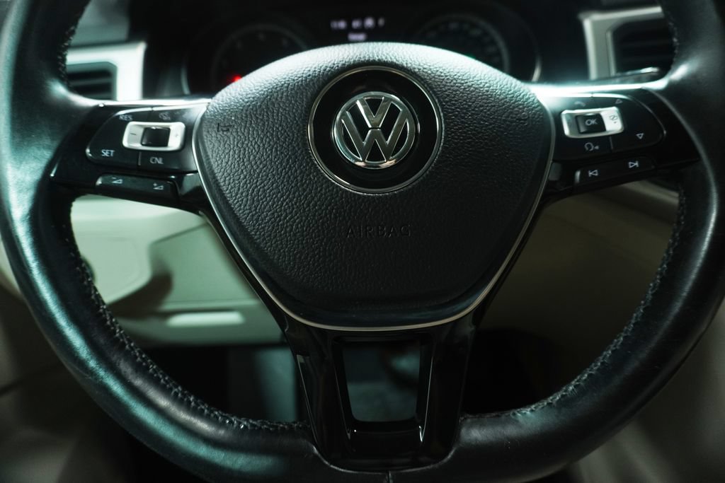 Used 2018 Volkswagen Atlas SE AWD/4WD image 18