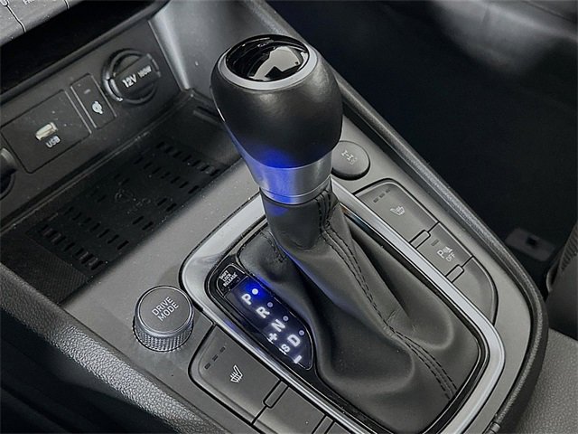 Used 2022 Hyundai Kona Limited image 19
