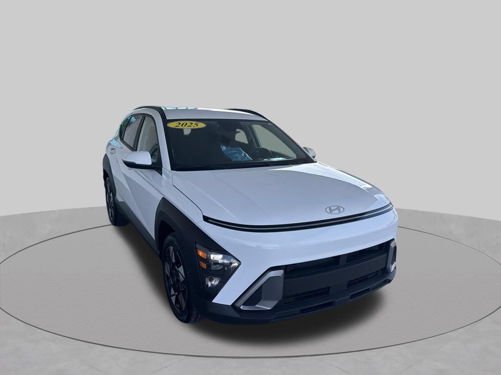 Used 2025 Hyundai Kona SEL FWD image 13