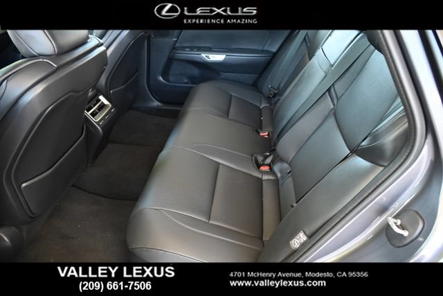 New 2026 Lexus ES 350e FWD image 15