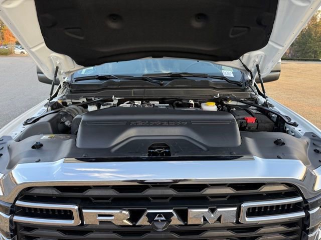 Used 2025 RAM 3500 Big Horn image 28