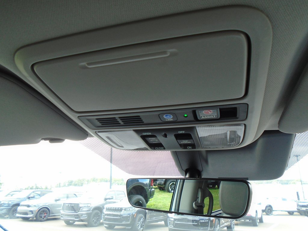 Used 2019 Honda Odyssey Touring image 21