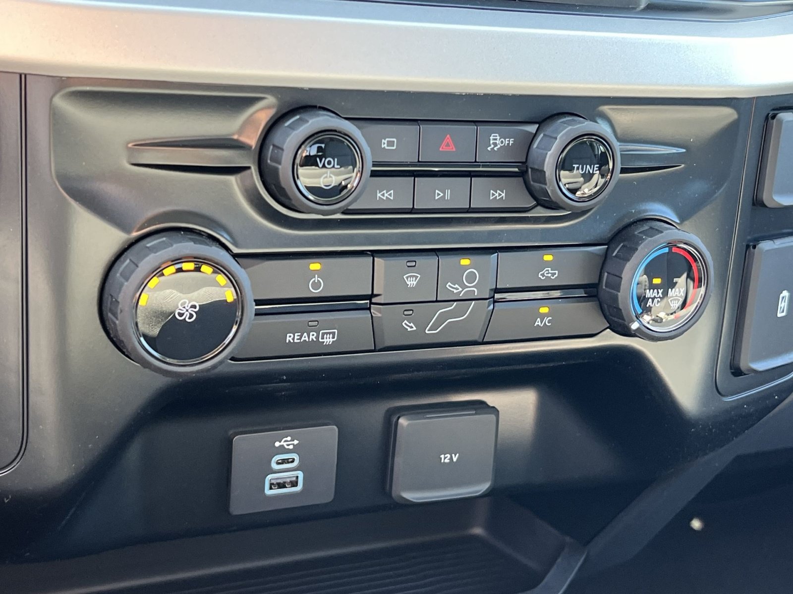 New 2026 Ford F250 XL w/ STX Appearance Package AWD/4WD image 20