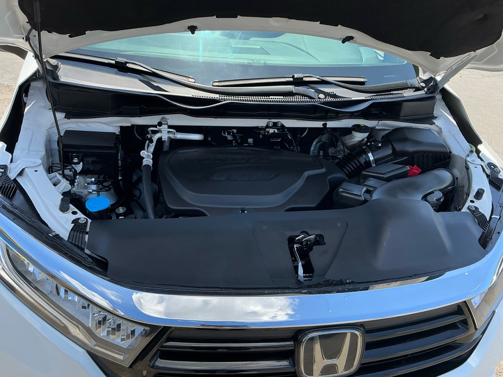 Used 2023 Honda Odyssey Elite image 21
