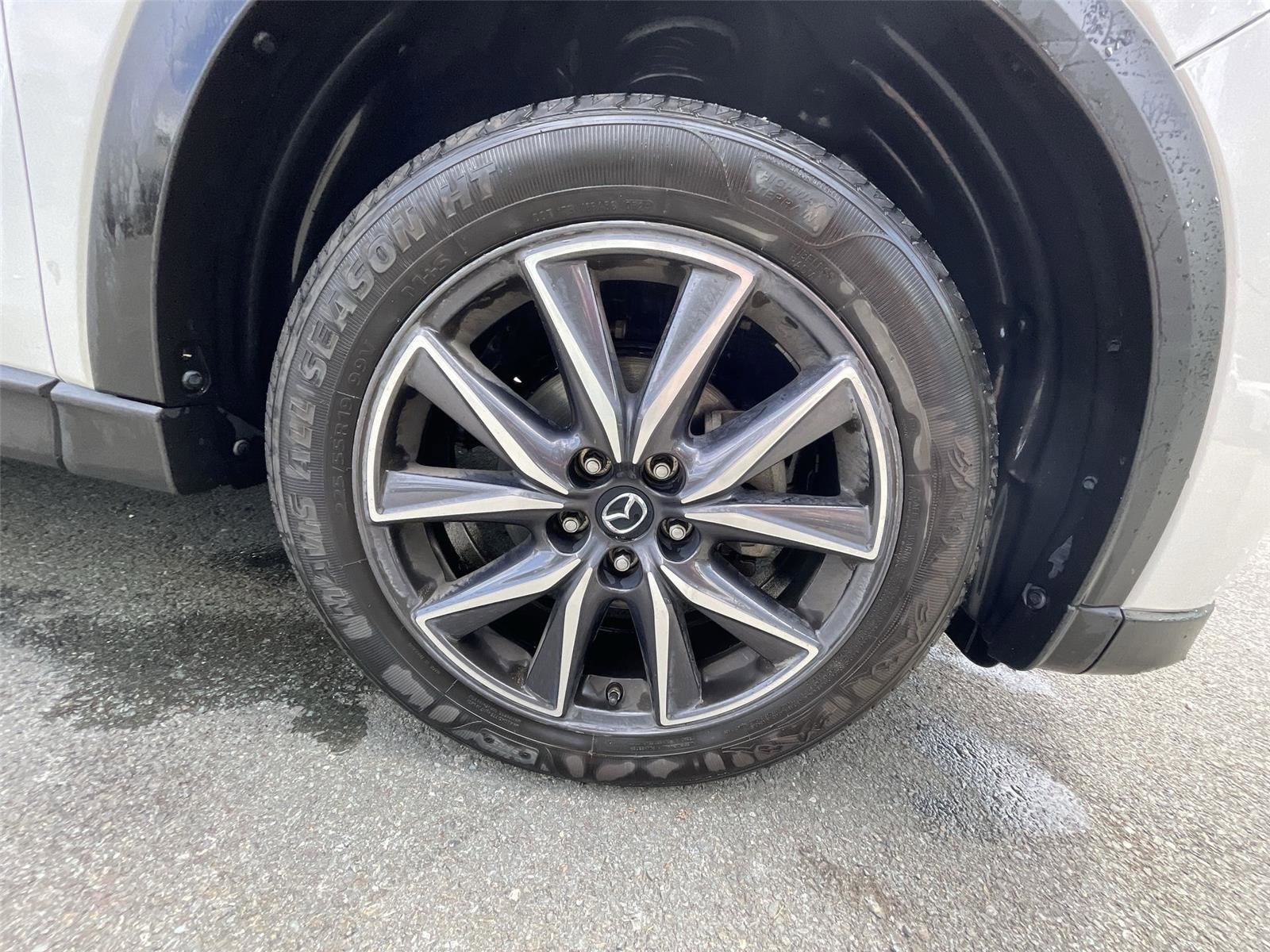Used 2018 MAZDA CX-5 Touring w/ Preferred Equipment Package AWD/4WD image 10