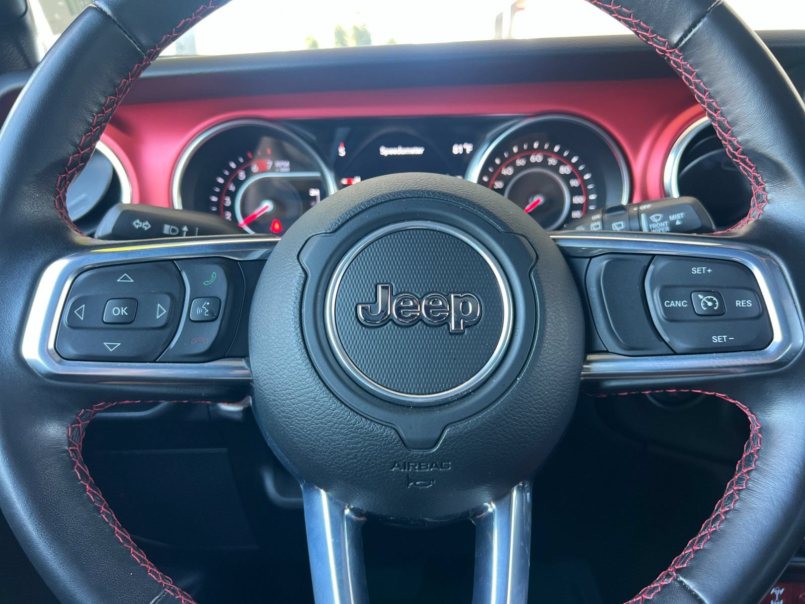 Used 2022 Jeep Wrangler Unlimited Rubicon AWD/4WD image 24