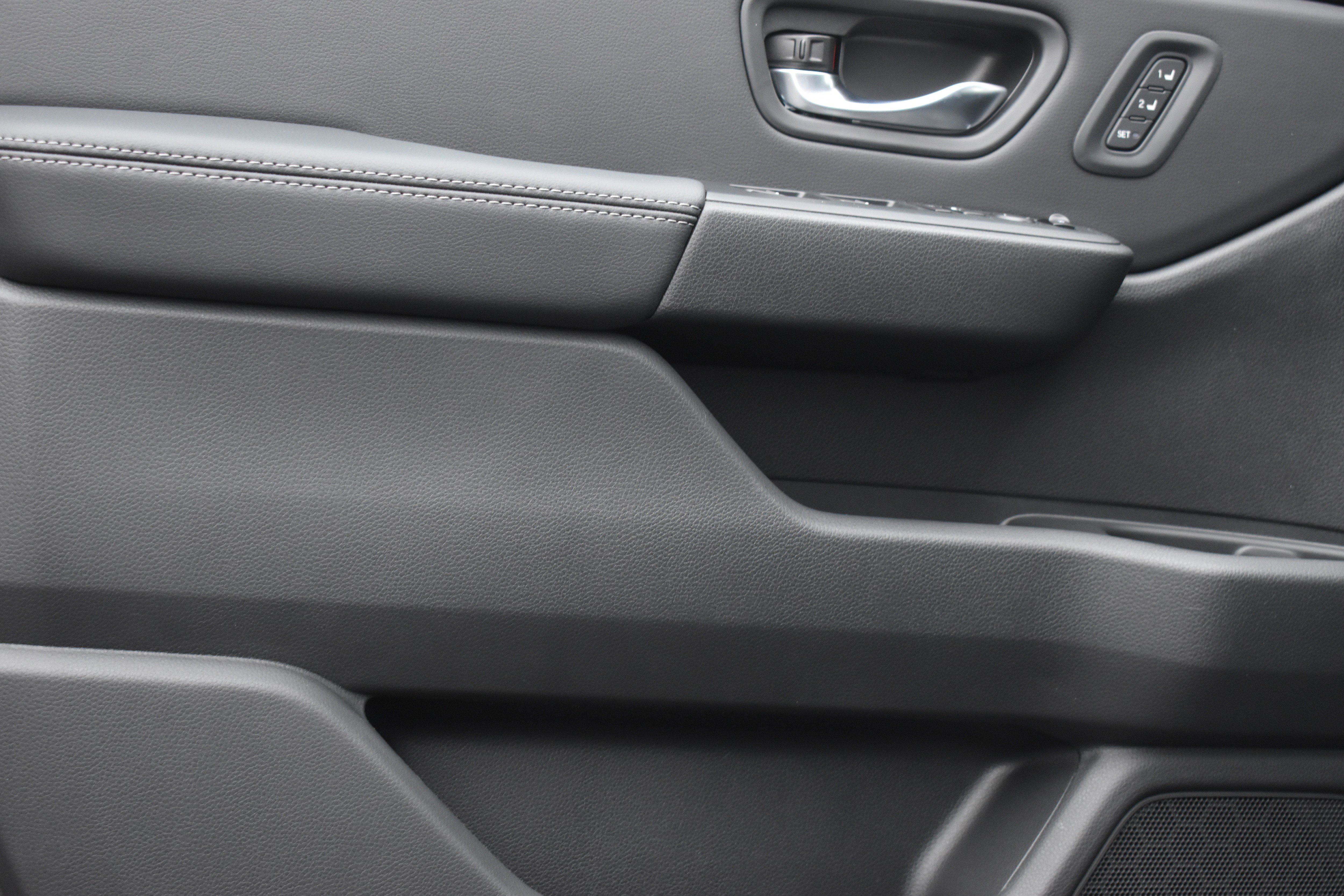 New 2025 Honda Pilot Touring image 20