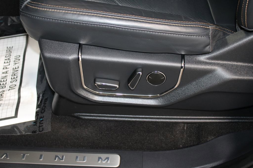 Used 2023 Ford Expedition Max Platinum image 26