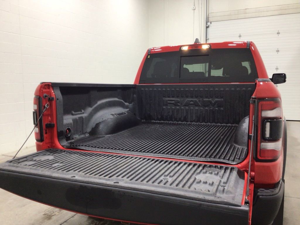 Used 2022 RAM 1500 Rebel w/ Night Edition image 23