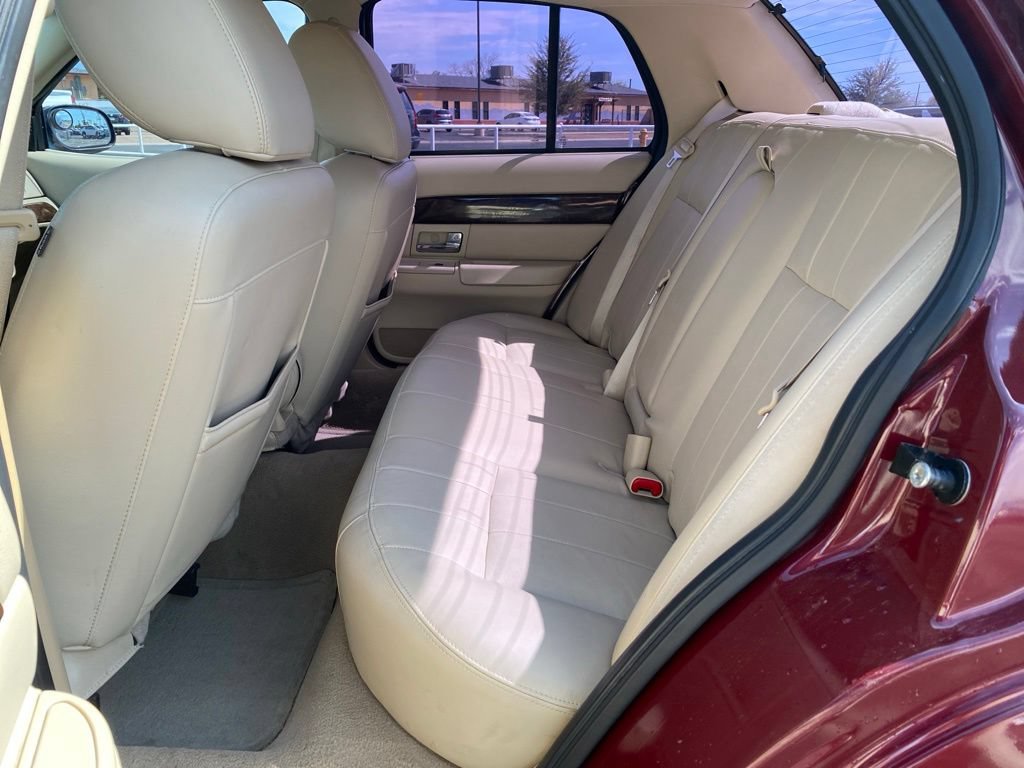 Used 2011 Mercury Grand Marquis LS RWD image 17