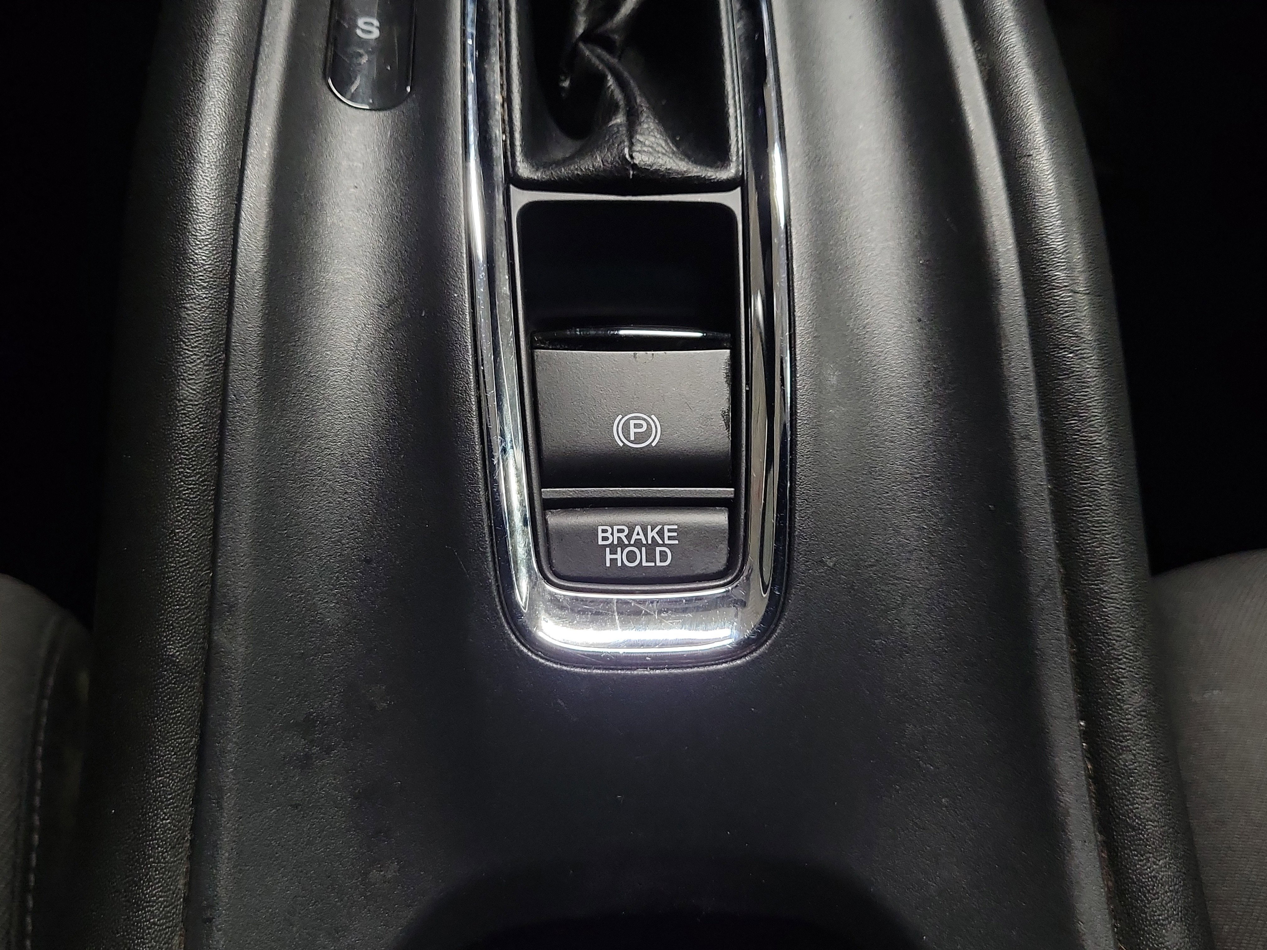 Used 2021 Honda HR-V Sport image 33