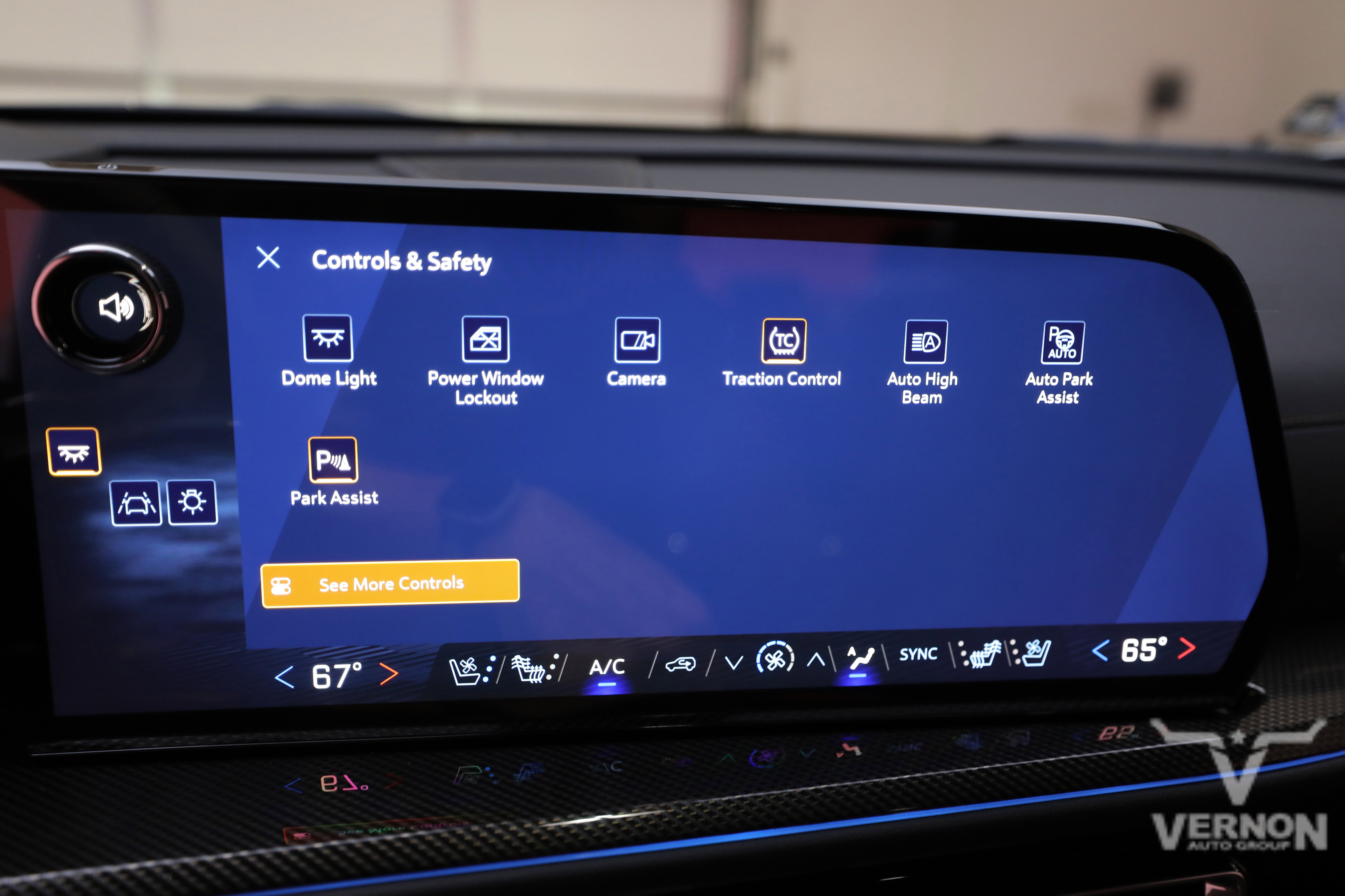 New 2026 Chevrolet Traverse High Country w/ LPO, Floor Liner Package image 31