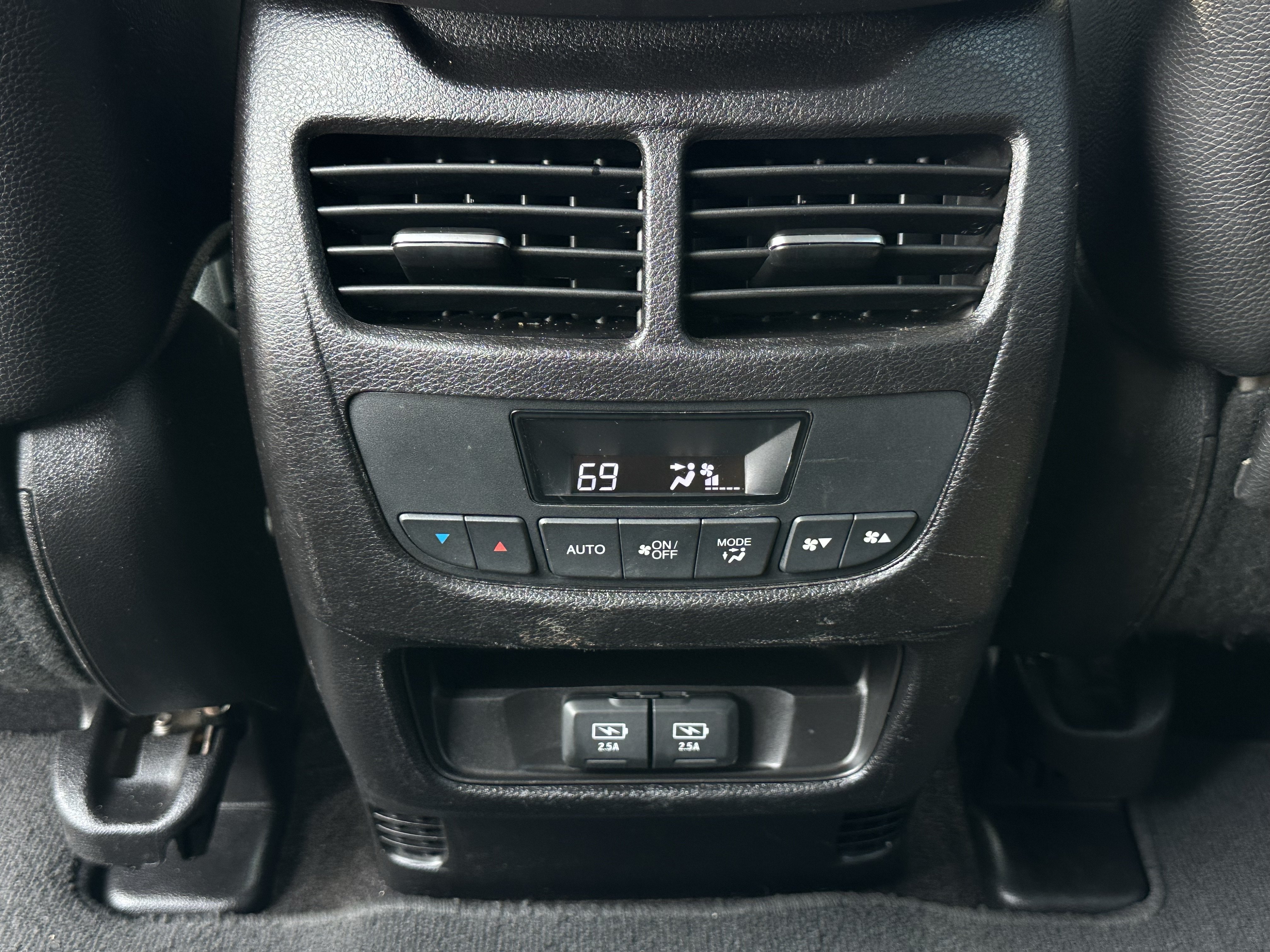 Used 2020 Acura MDX w/ Technology Package FWD image 41