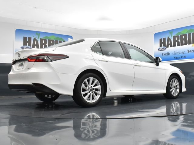 Used 2022 Toyota Camry LE image 22