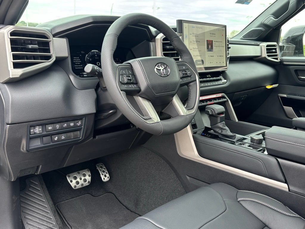 New 2026 Toyota Tundra Limited AWD/4WD image 11