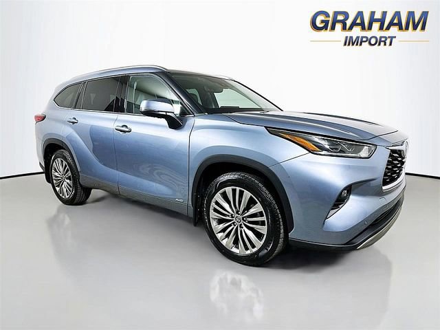 Used 2022 Toyota Highlander Platinum AWD/4WD image 1