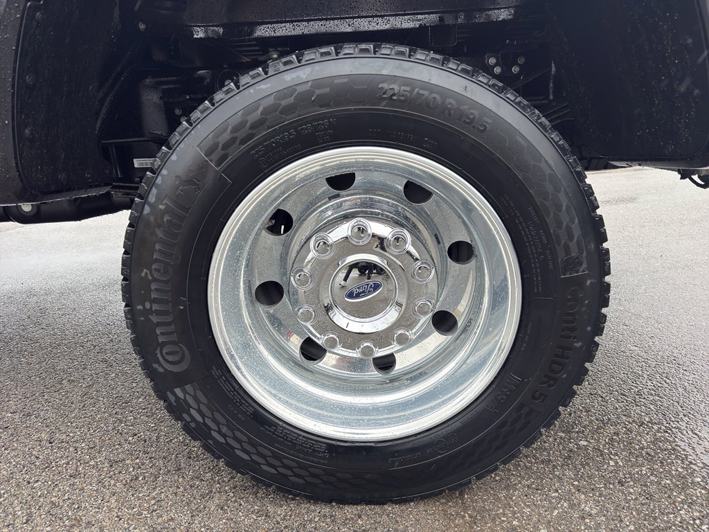 New 2026 Ford F450 XL w/ XL Chrome Package image 18