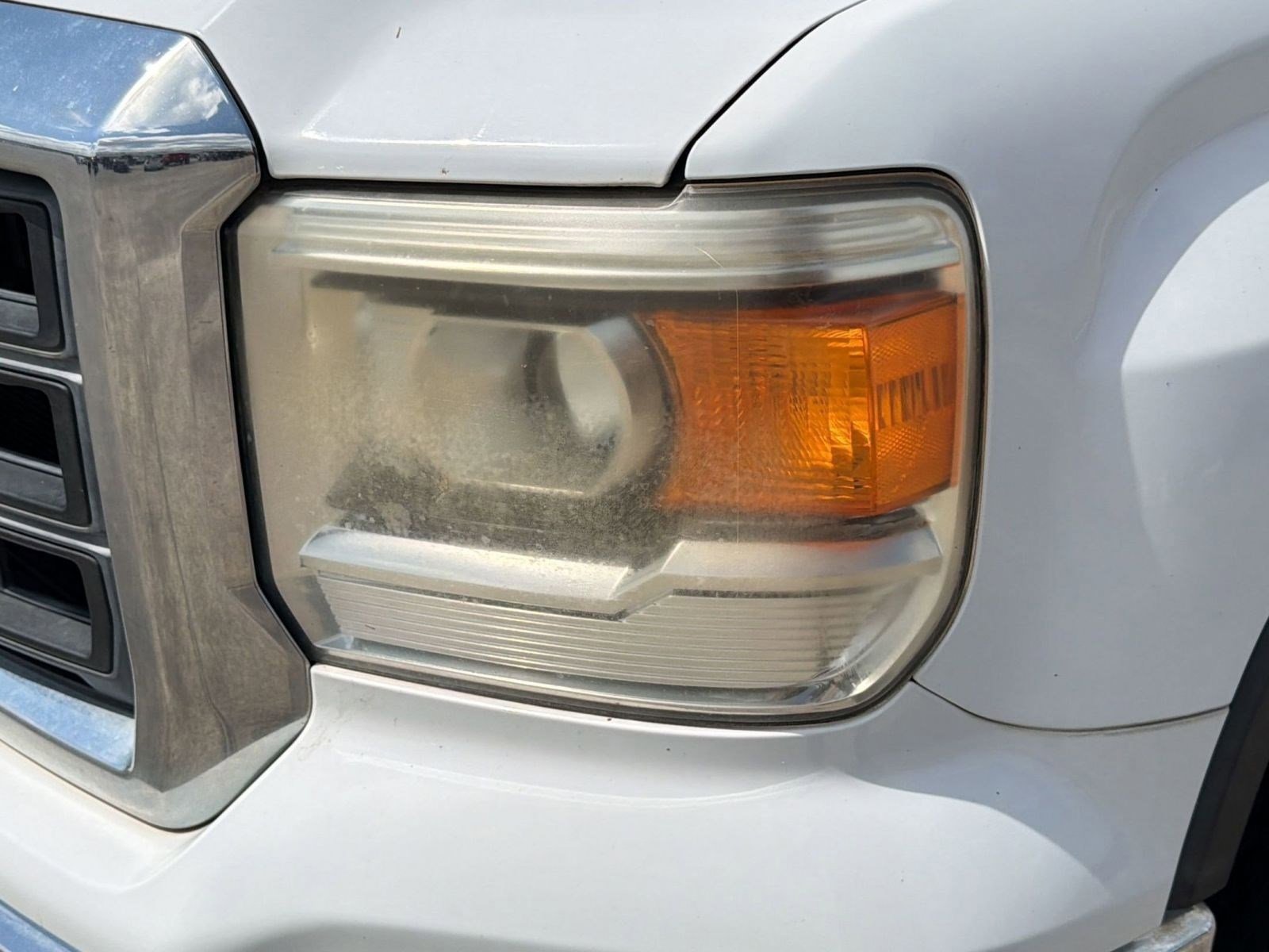 Used 2015 GMC Sierra 1500 2WD Regular Cab image 11