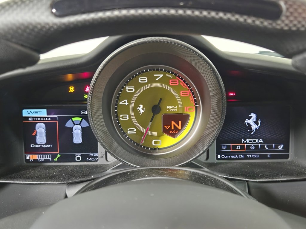 Used 2017 Ferrari 488 GTB image 10