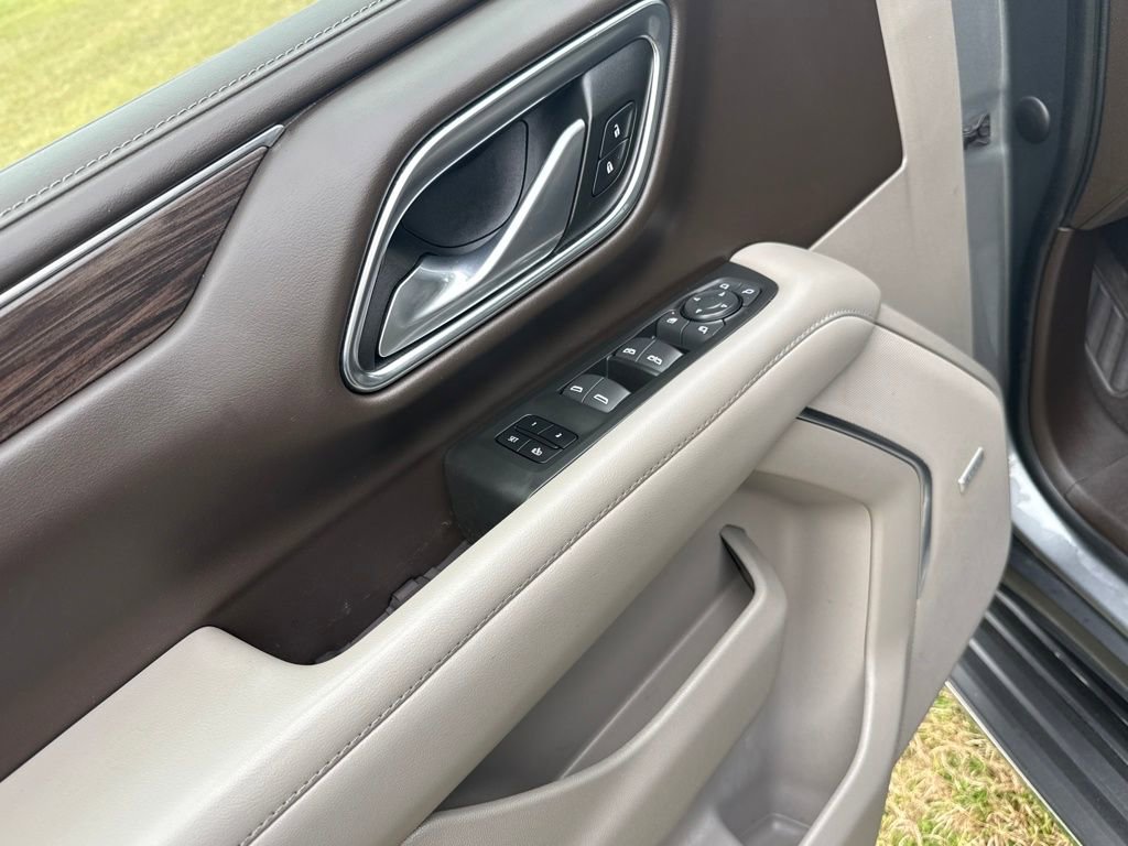 Used 2024 Chevrolet Tahoe LT image 11