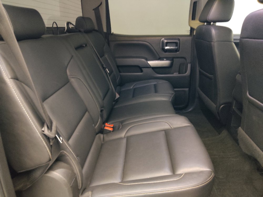 Used 2018 Chevrolet Silverado 1500 LT w/ All Star Edition RWD image 19