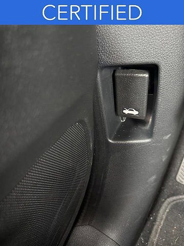 Used 2024 Honda Ridgeline Sport image 19