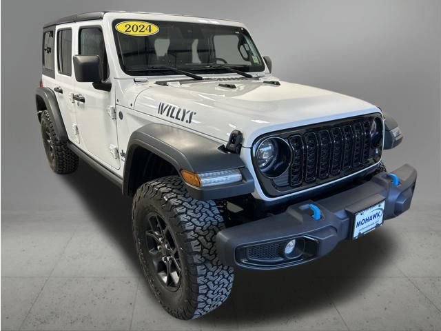 Used 2024 Jeep Wrangler Unlimited AWD/4WD image 8