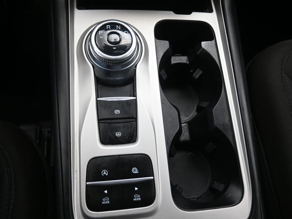 Used 2024 Ford Explorer XLT image 10