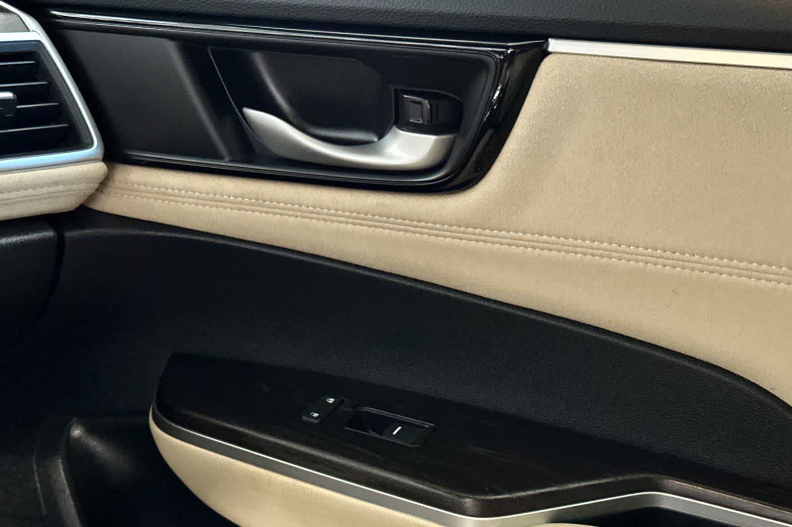 Used 2019 Honda Clarity Touring image 20