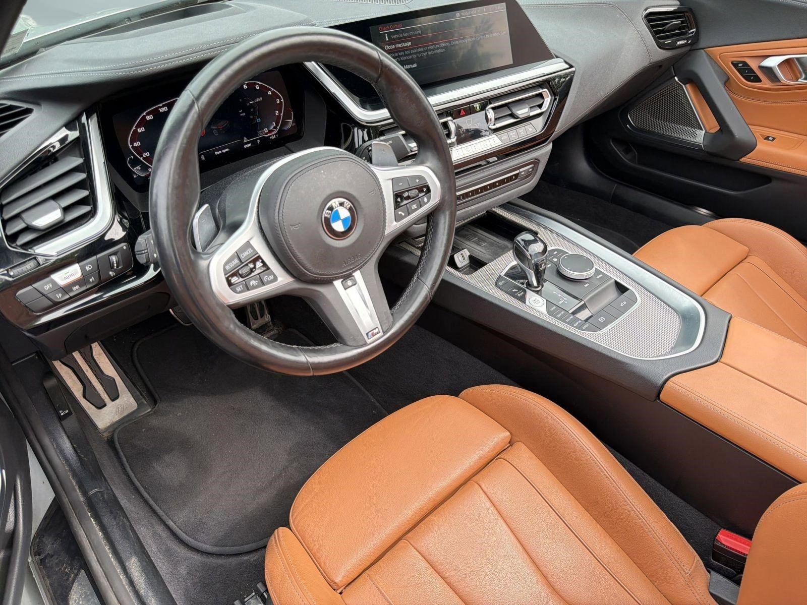 Used 2021 BMW Z4 M40i w/ Executive Package RWD image 4