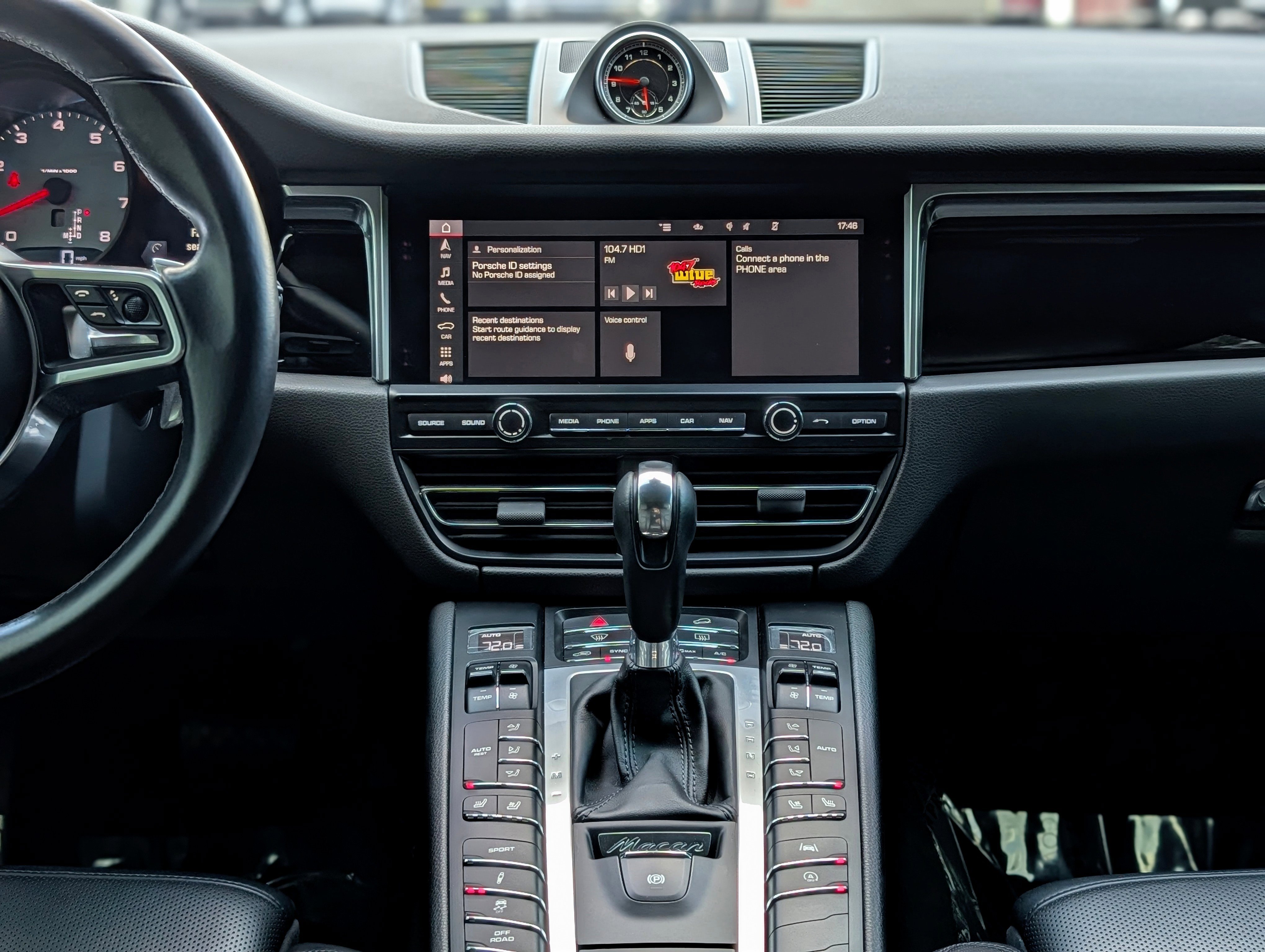 Used 2020 Porsche Macan S image 15