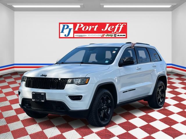 Used 2019 Jeep Grand Cherokee Laredo image 1