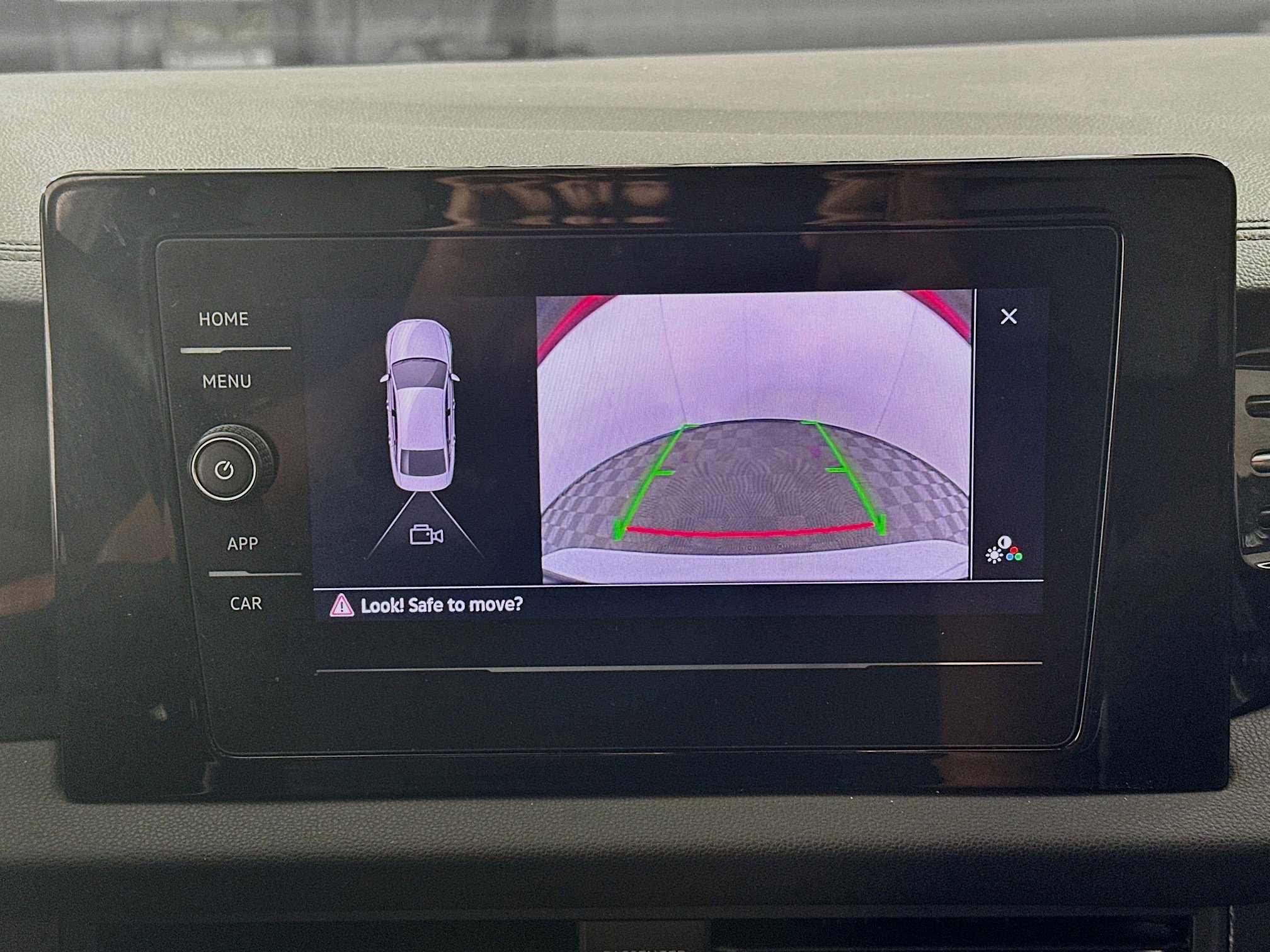 Used 2025 Volkswagen Jetta Sport image 21