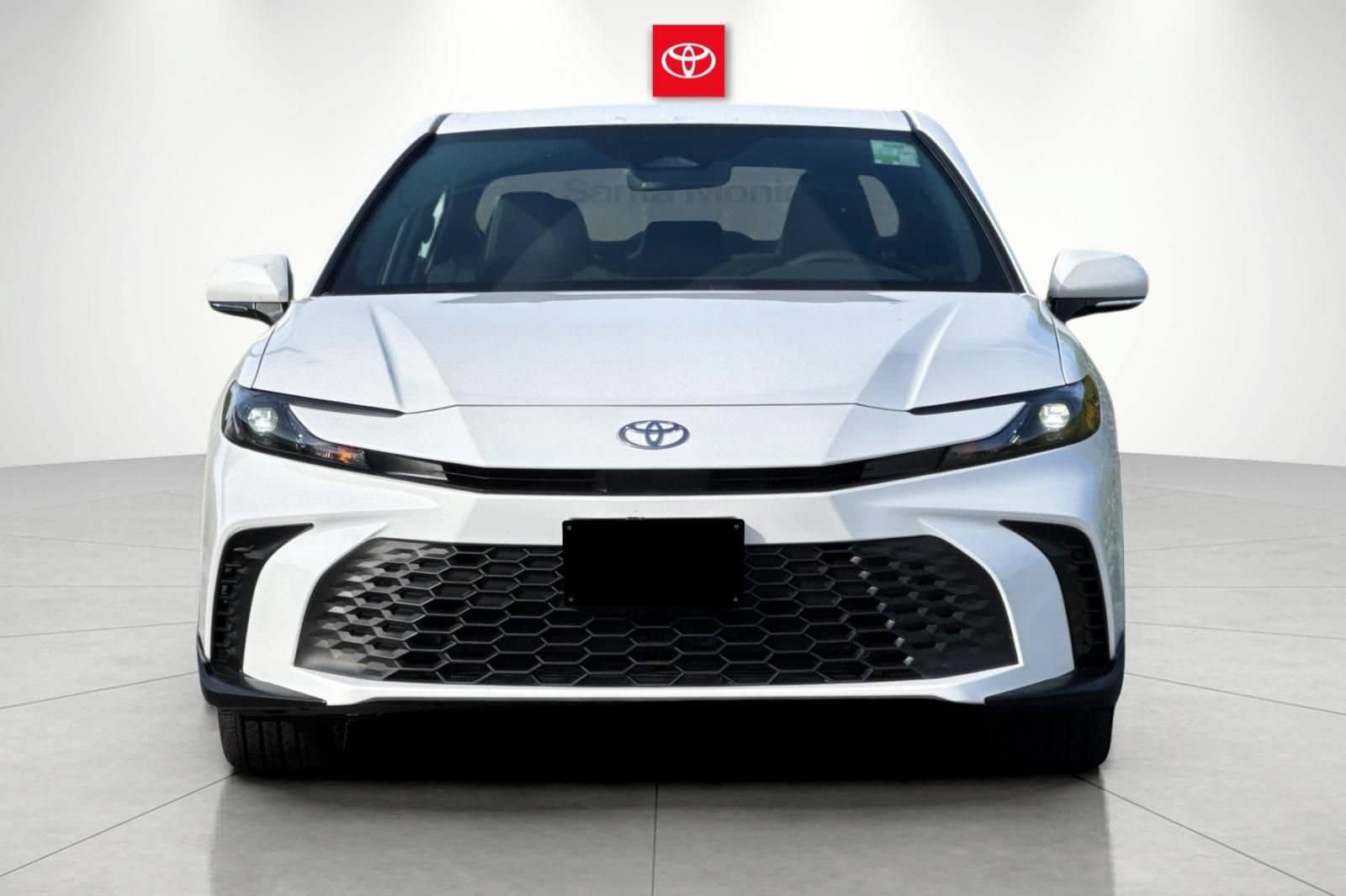 New 2026 Toyota Camry SE FWD image 7