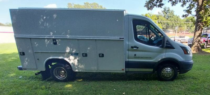 Used 2017 Ford Transit 350 T-350 HD DRW image 2