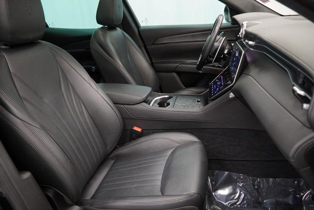 Used 2023 Maserati Grecale Modena image 46