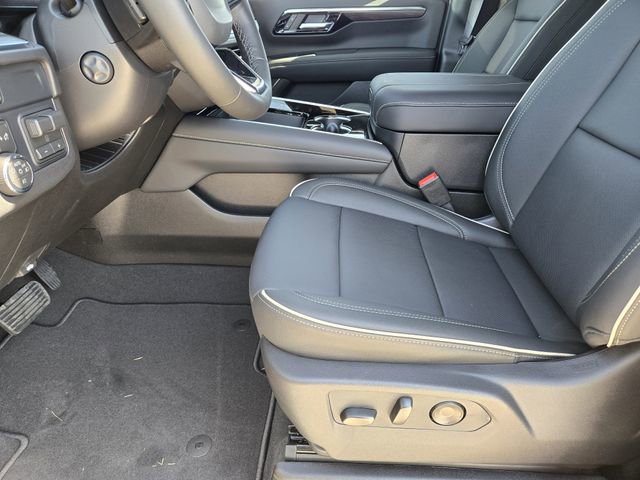 New 2026 Chevrolet Suburban Premier AWD/4WD image 9