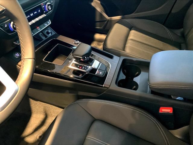 Certified 2023 Audi Q5 Premium w/ Convenience Package AWD/4WD image 16