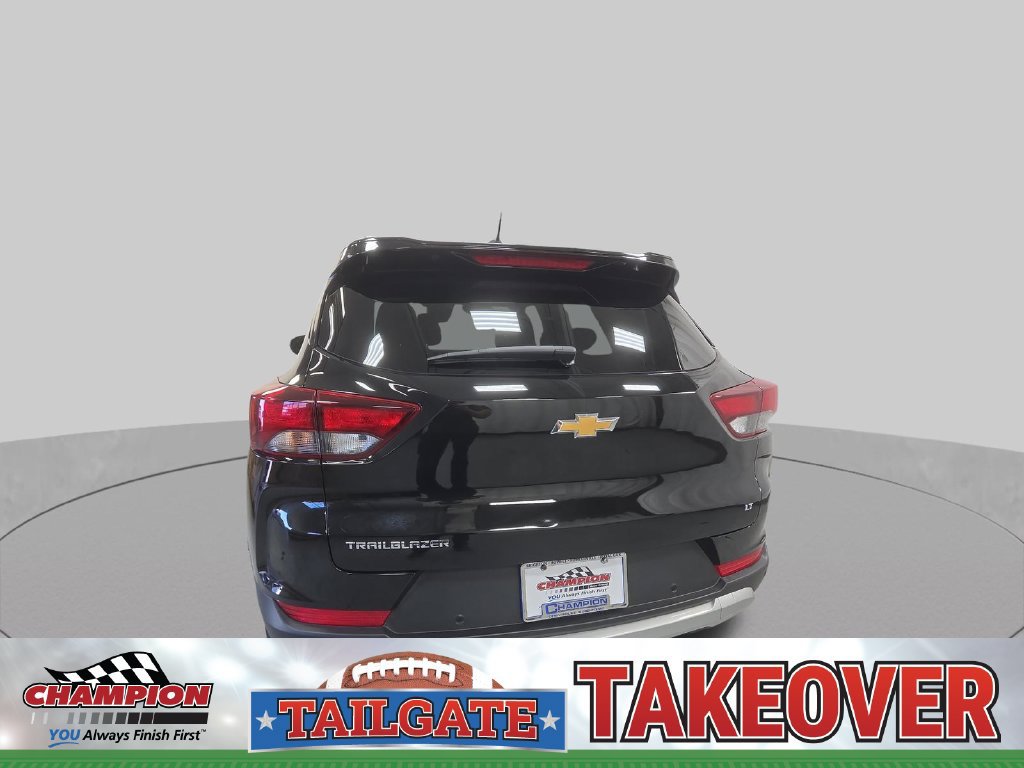 Used 2025 Chevrolet TrailBlazer LT w/ Convenience Package FWD image 31