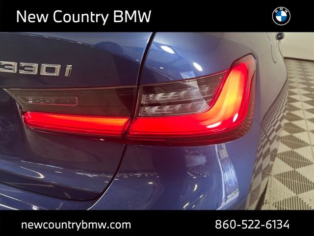 Used 2021 BMW 330i xDrive Sedan w/ Convenience Package image 31