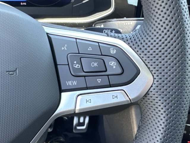 New 2026 Volkswagen Jetta GLI Autobahn FWD image 9