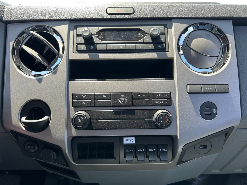 New 2027 Ford F650 2WD Regular Cab Super Duty image 23
