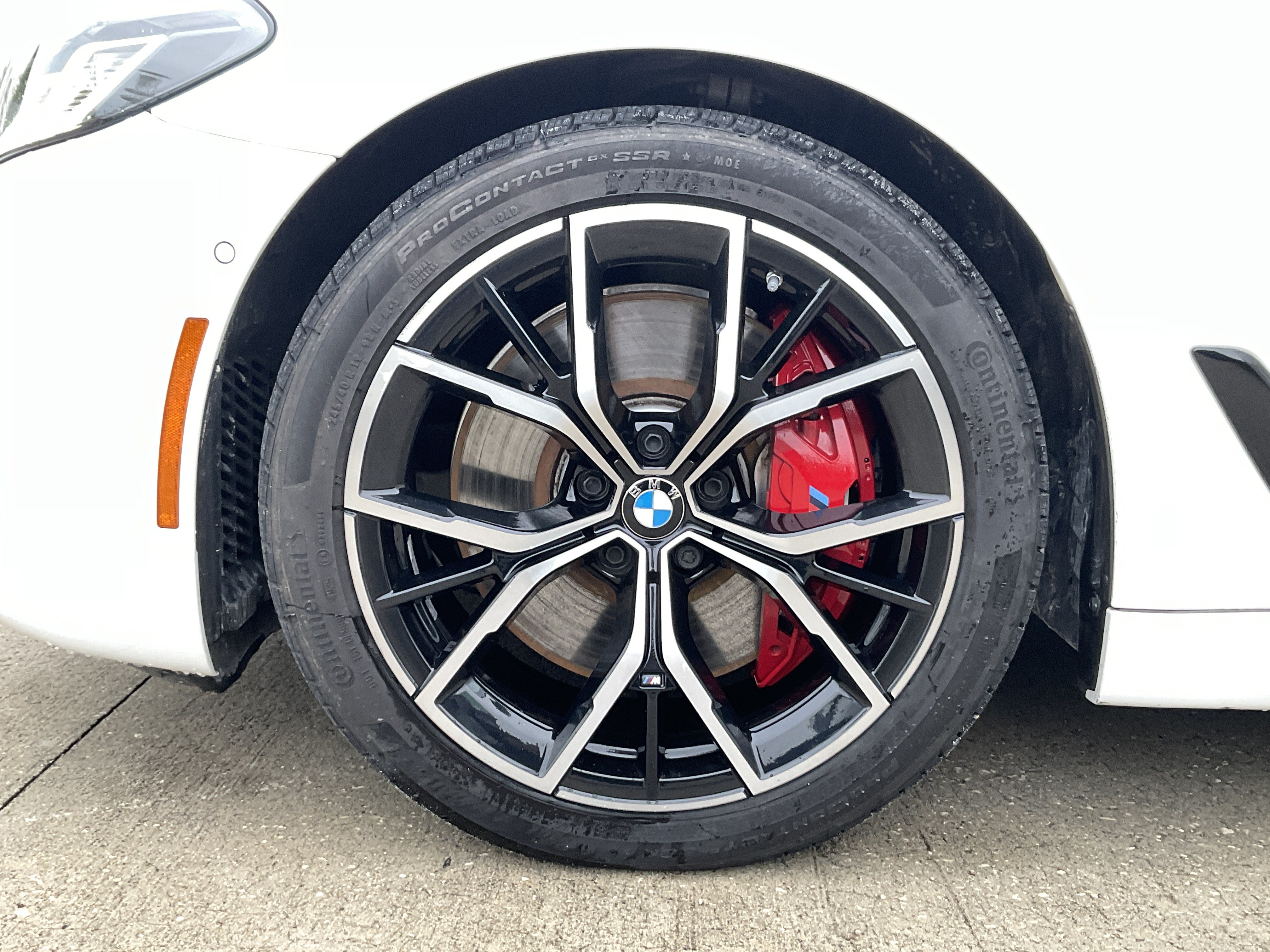 Certified 2023 BMW 540i xDrive w/ M Sport Package AWD/4WD image 7
