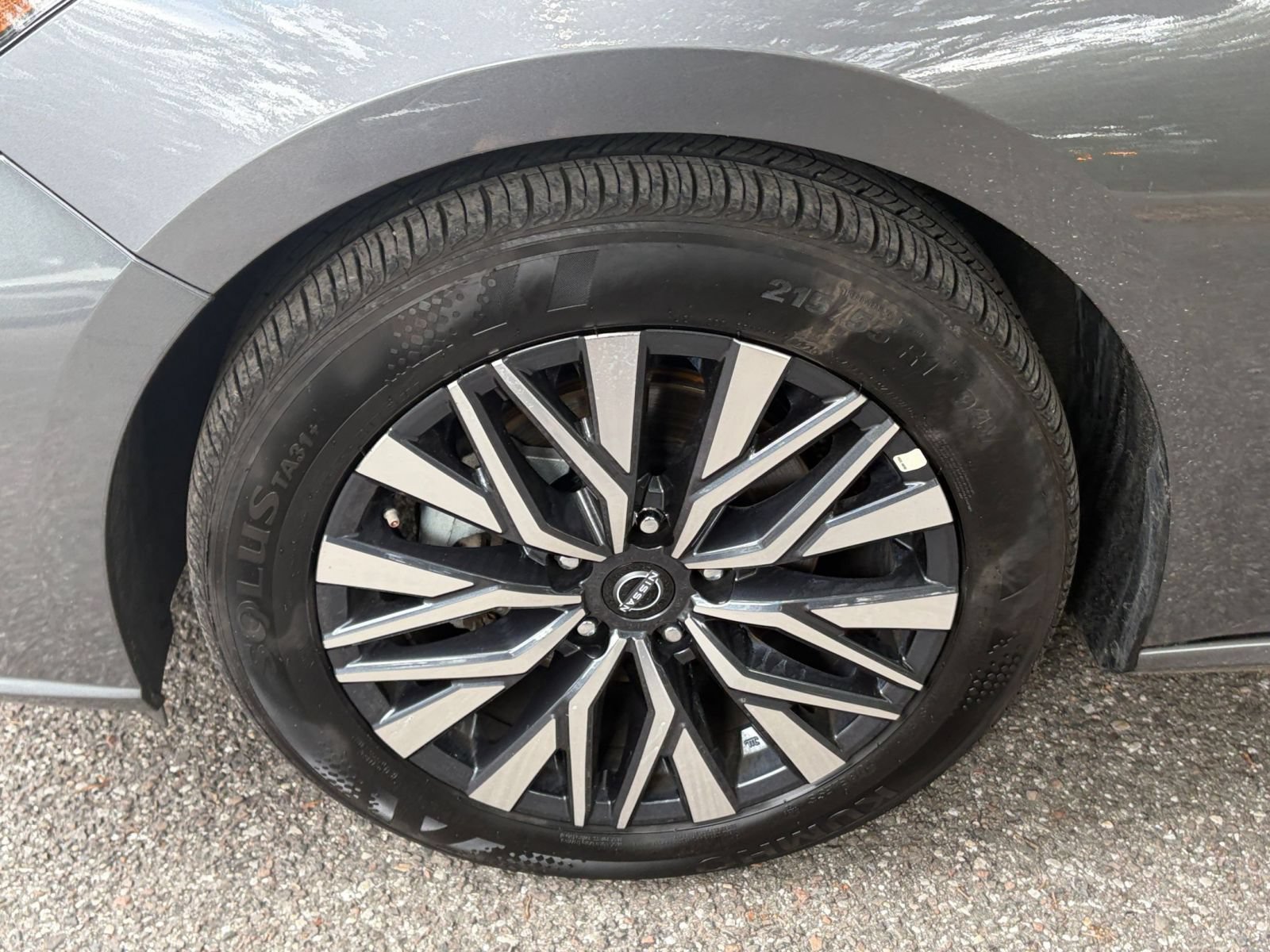 Used 2026 Nissan Altima 2.5 SV FWD image 29